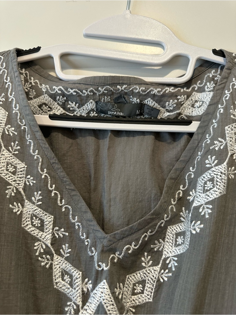 Linen Tunic - Picture 3 of 4